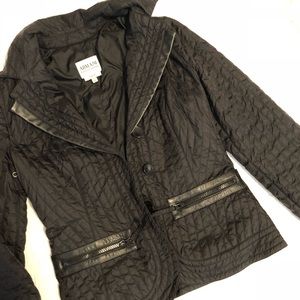 Armani Collezioni lightweight black blazer Sz 2